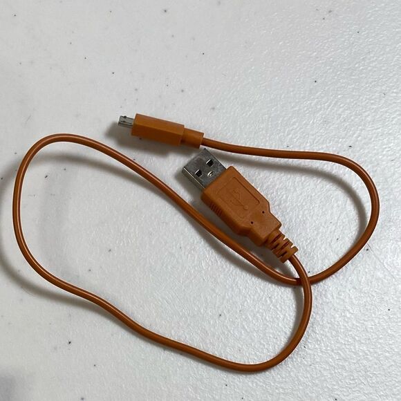 Genuine RING USB Battery Charger Cable for Quick Release Battery Pack - Picture 1 of 4